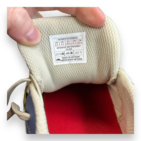 The North Face Womens Vectiv Taraval Beige Tan Running Shoes Size 8.5 NF0A52Q2 - Picture 7 of 8